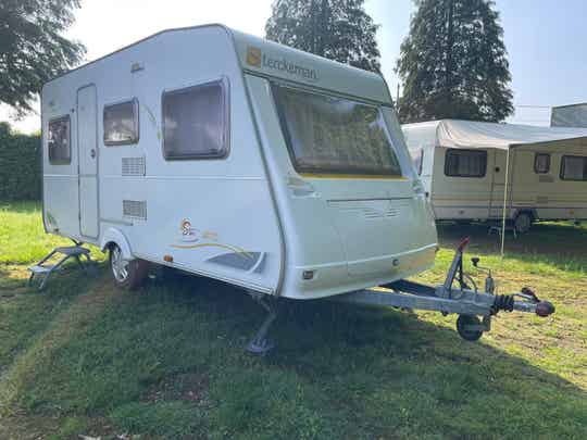 Sterckeman 440, 4 persoons, Bj 2006, Mover, voortent