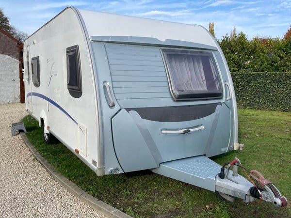 Burstner Trecento 530 TS, 2012, voortent