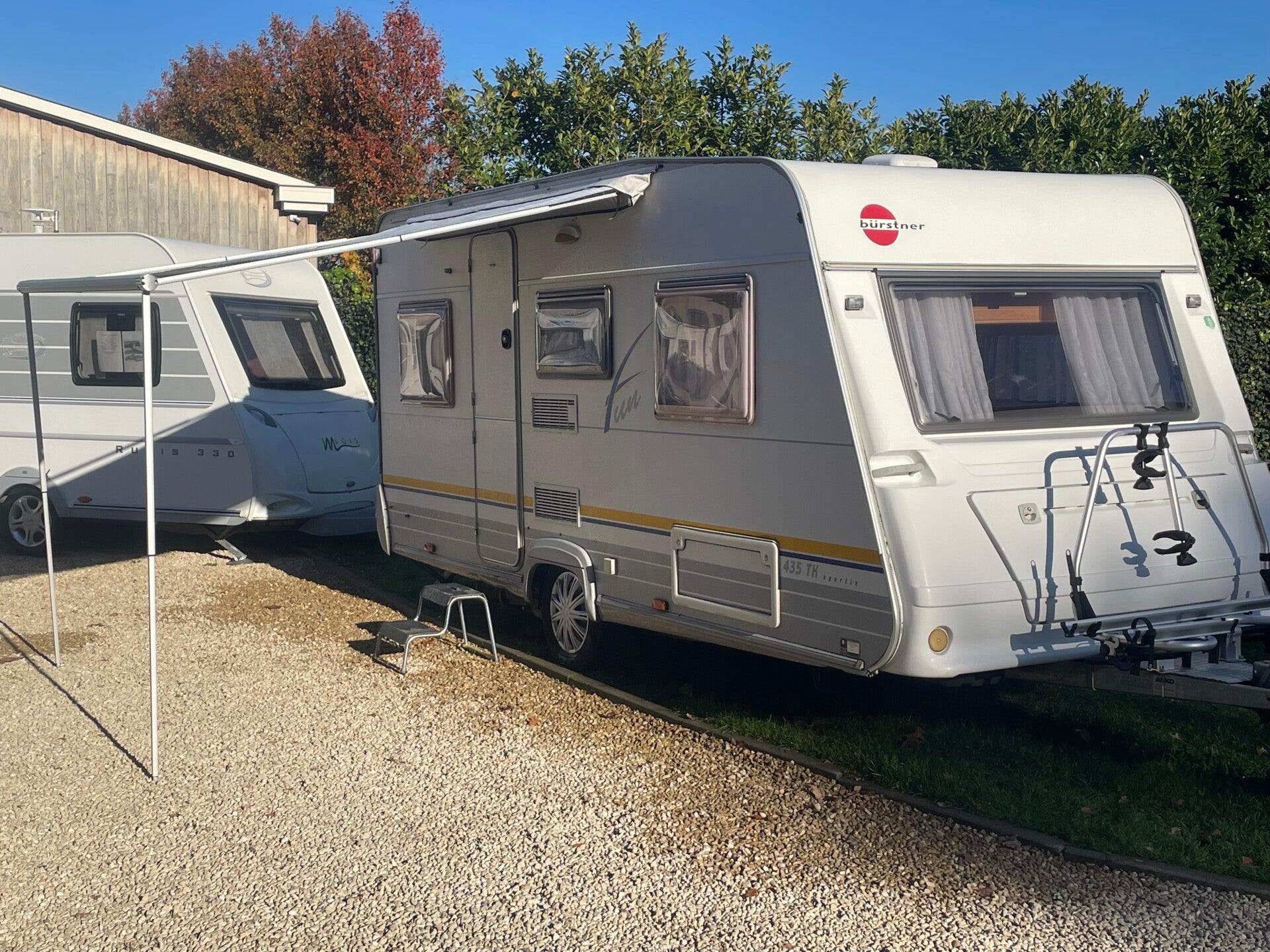 Caravan Burstner 435tk, 5 persoons, mover, Stapelbed,luifel