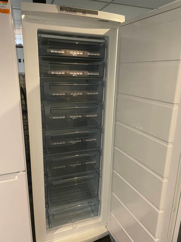 Grote diepvries Aeg met 7 laden