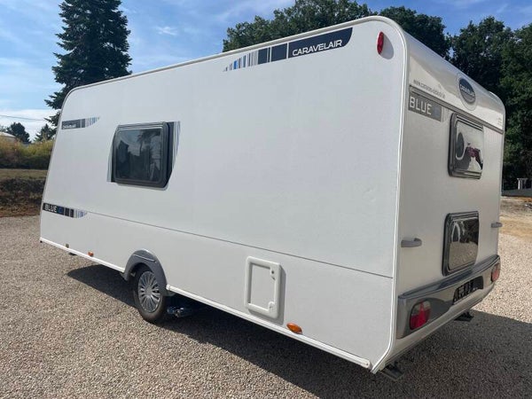 6 persoons Caravelair 476, mover, bj 2012, tent en luifel