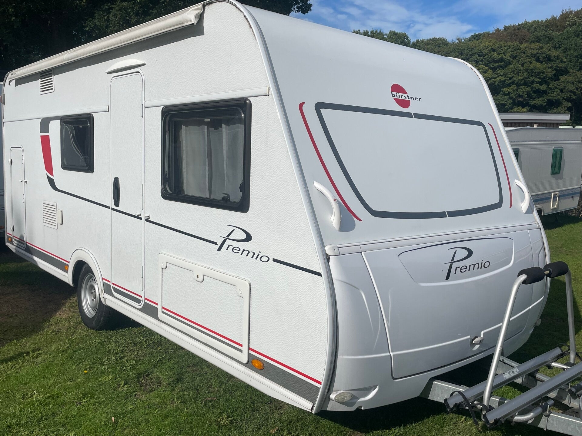 Mooie 6 persoons Caravan Burstner Premio 495, Bj 2016, luifel, voortent, fietsenrek