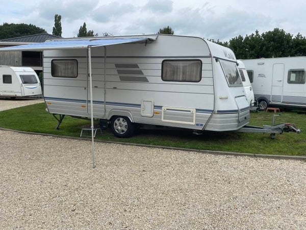 Hymer Eriba Nova 491, Mover, luifel, Zakluifel, rondzit