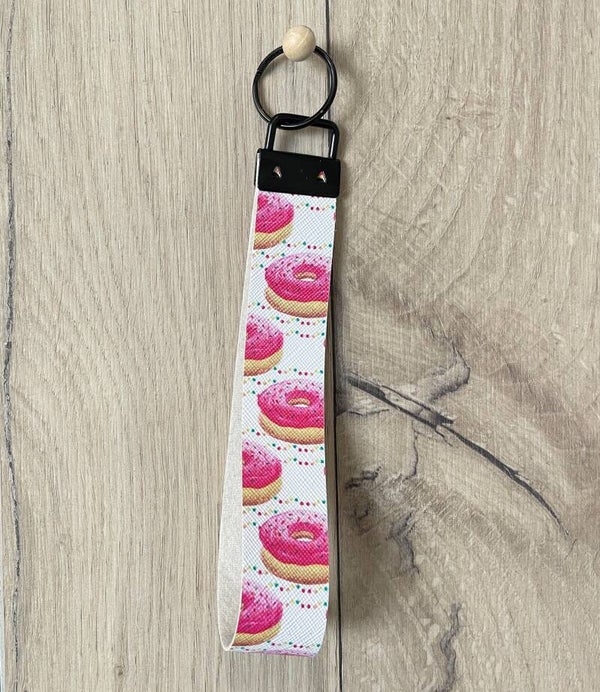 Donut - wristlet (large)