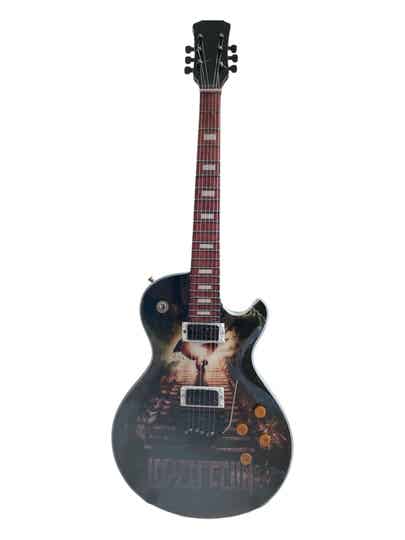 Nikki Sixx (Motley Crue) - Réplique de guitare miniature - Cadeaux de musique - Ornement fait à la main Nikki Sixx (Motley Crue) - Réplique de guitare miniature - Cadeaux de musique - Ornement fait à la main