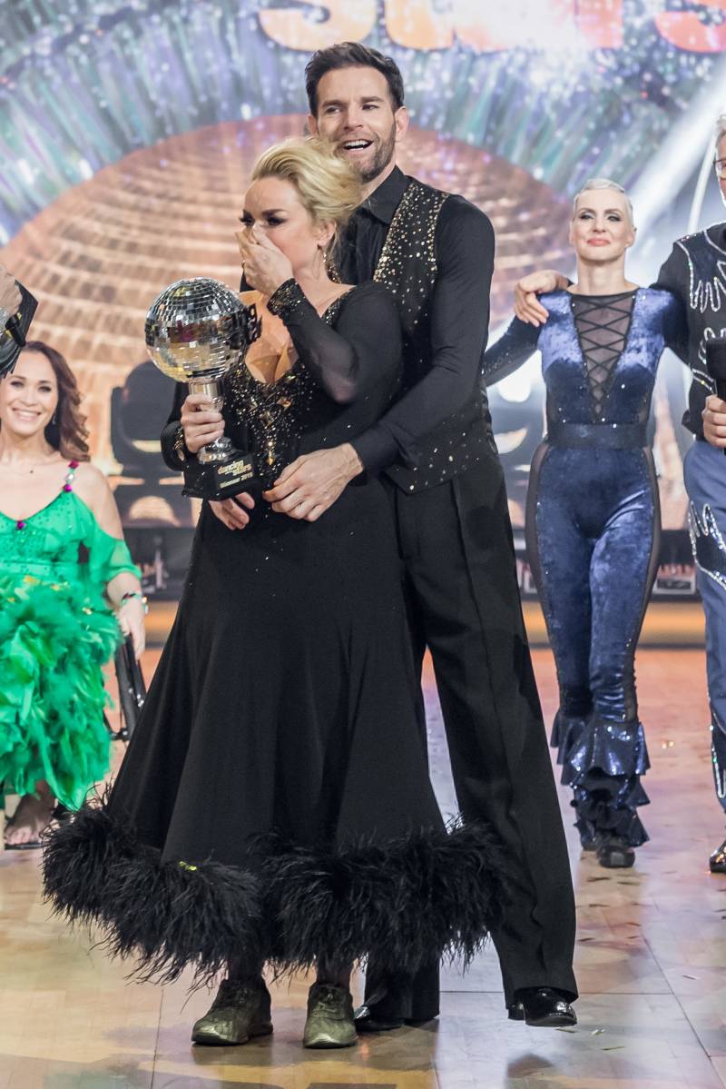 Samantha Steenwijk Marcus van Teijlingen Winnaars DWTS 2019