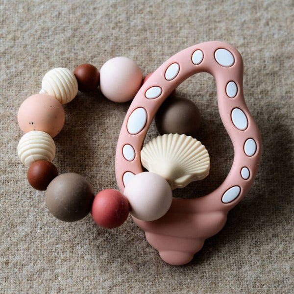 Bijtring roze - Schelp