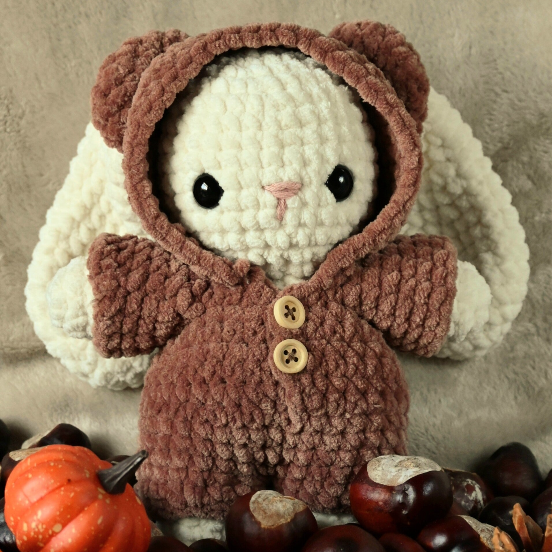 Konijn 'Fluffy' met outfit