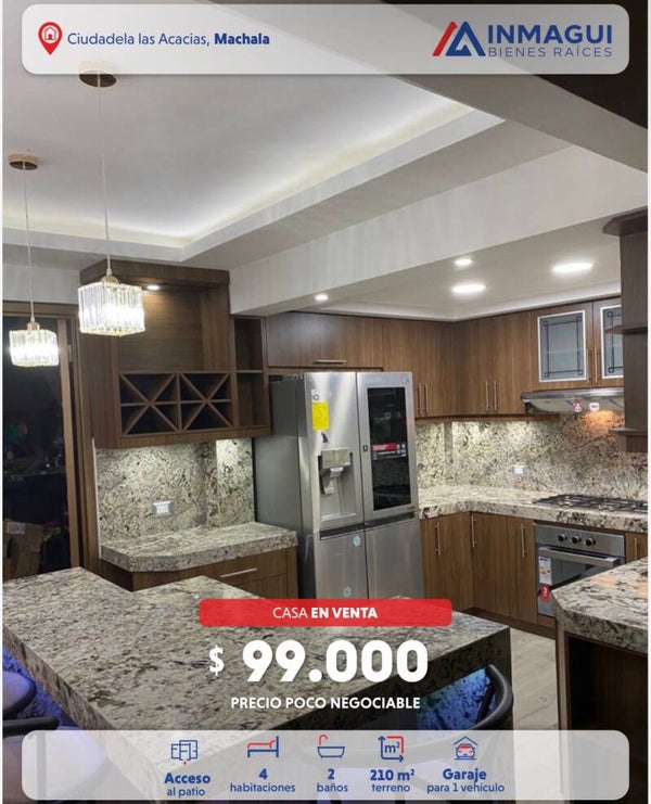 En venta: amplia casa en la Ciudadela las Acacias, Machala