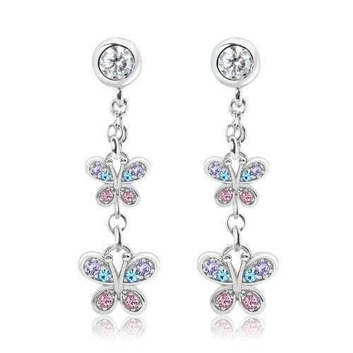 Zilveren kinderoorbellen: Hangende vlinders met kristallen