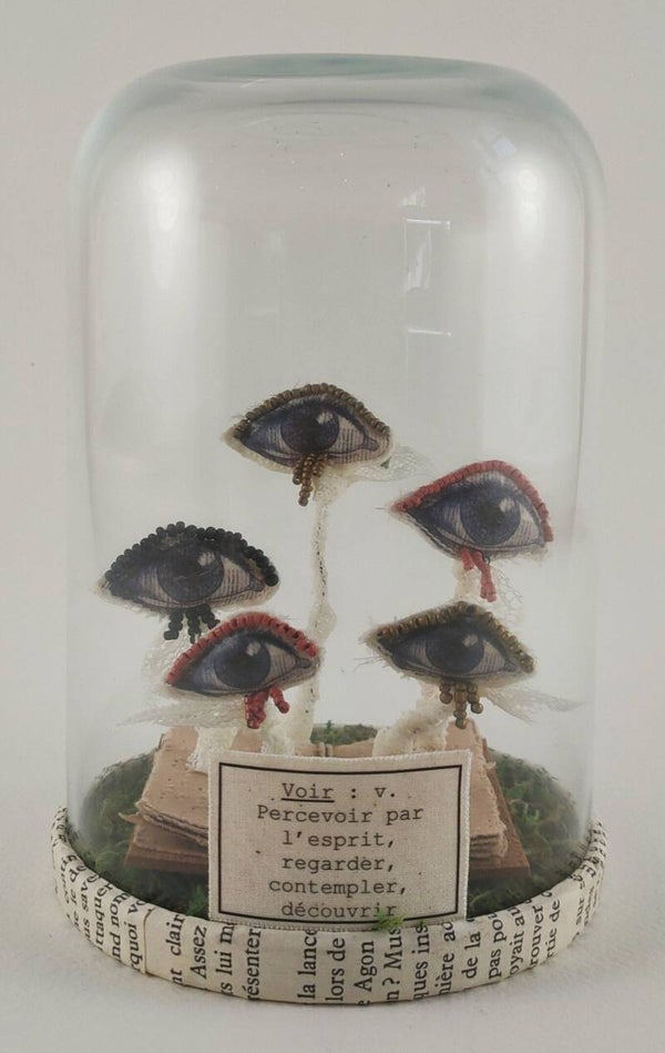 Oeil - Cloche en verre - Diam. 10,5cm, H 15,5 cm -Disponible uniquement en boutique