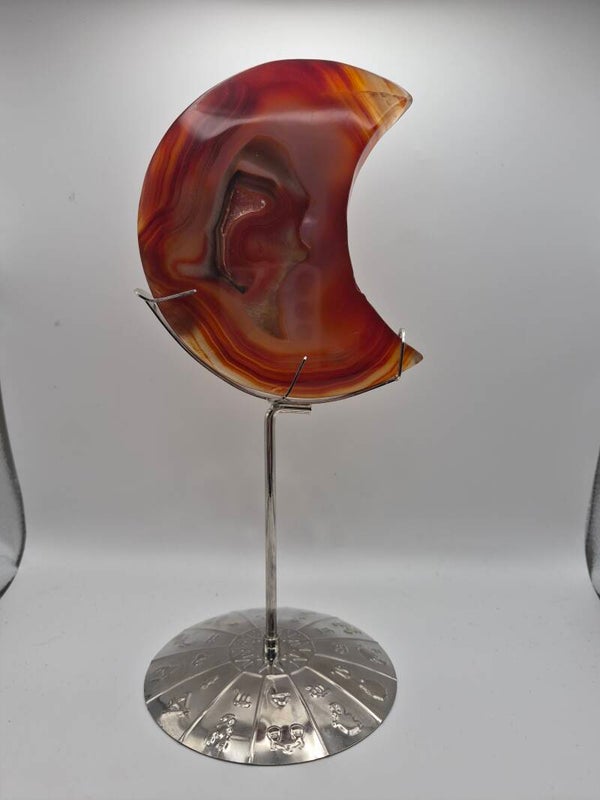 Carnelian Moon with stand
