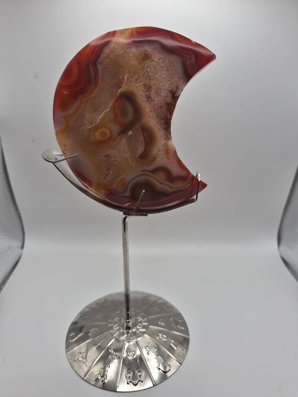 Carnelian Moon with stand