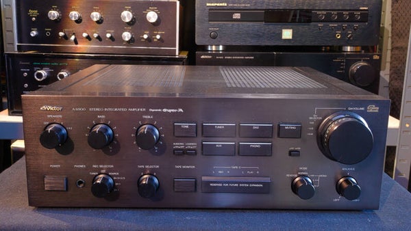 Victor A-X900