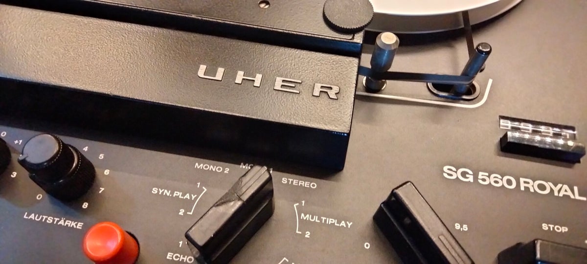 UHER SG 560 ROYAL / ROYAL Luxe: AI Chat & PDF Download UHER SG 560 ROYAL / ROYAL Luxe: AI Chat & PDF Download