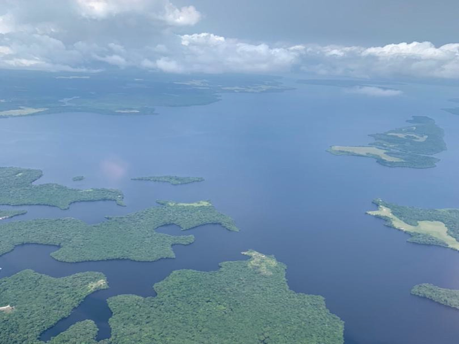 Lagune Nkomi vue du ciel