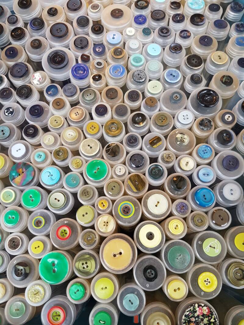 knopen, fournituren, ritsendokter