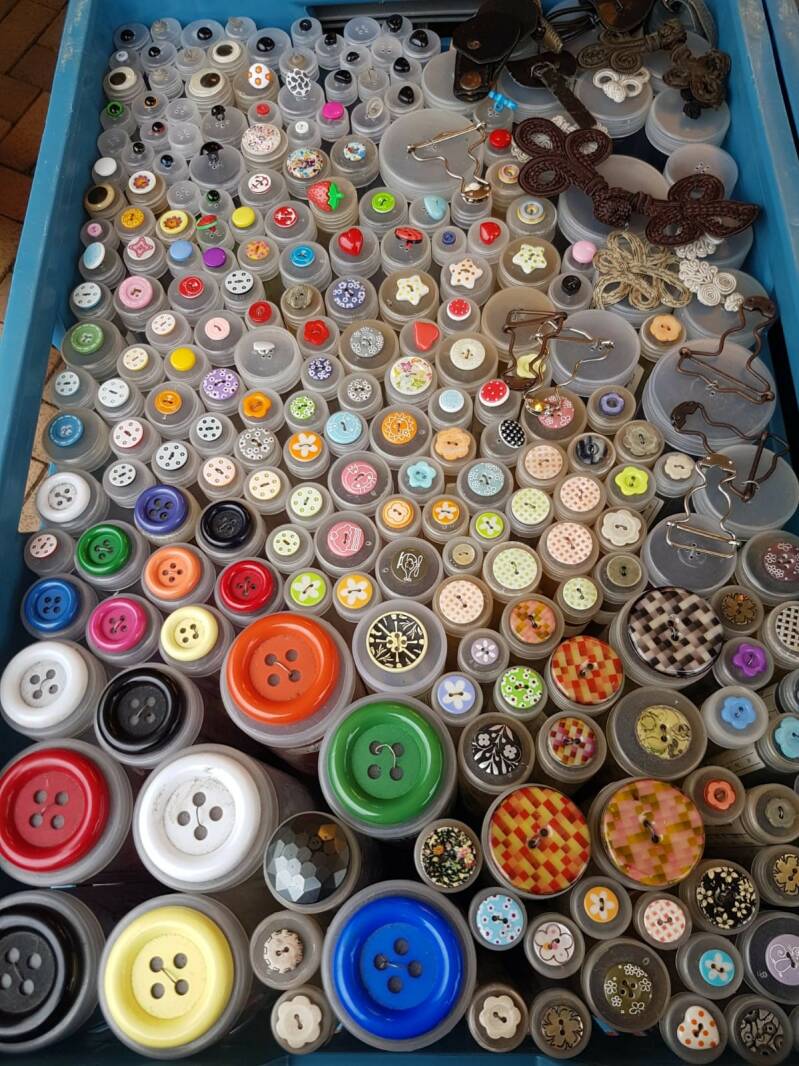 knopen, fournituren, ritsendokter