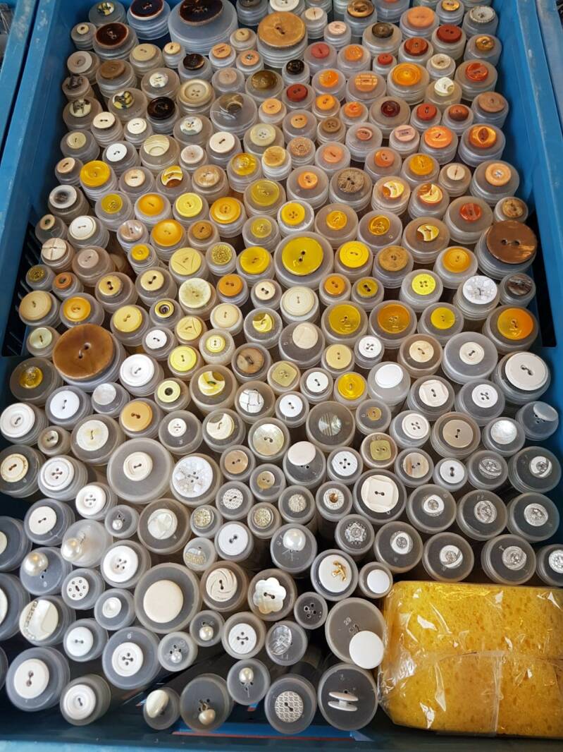 knopen, fournituren, ritsendokter