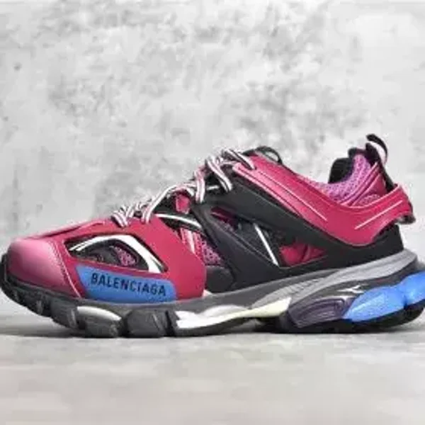 Balenciaga Track Black red