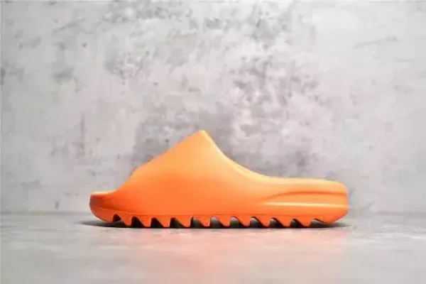 UA Yeezy Slide “Orange”