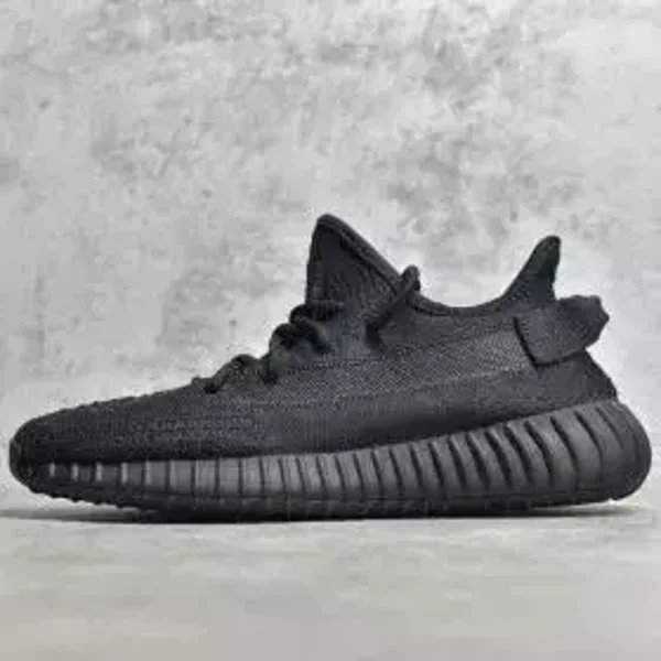 Yeezy Boost 350 V2 Onyx