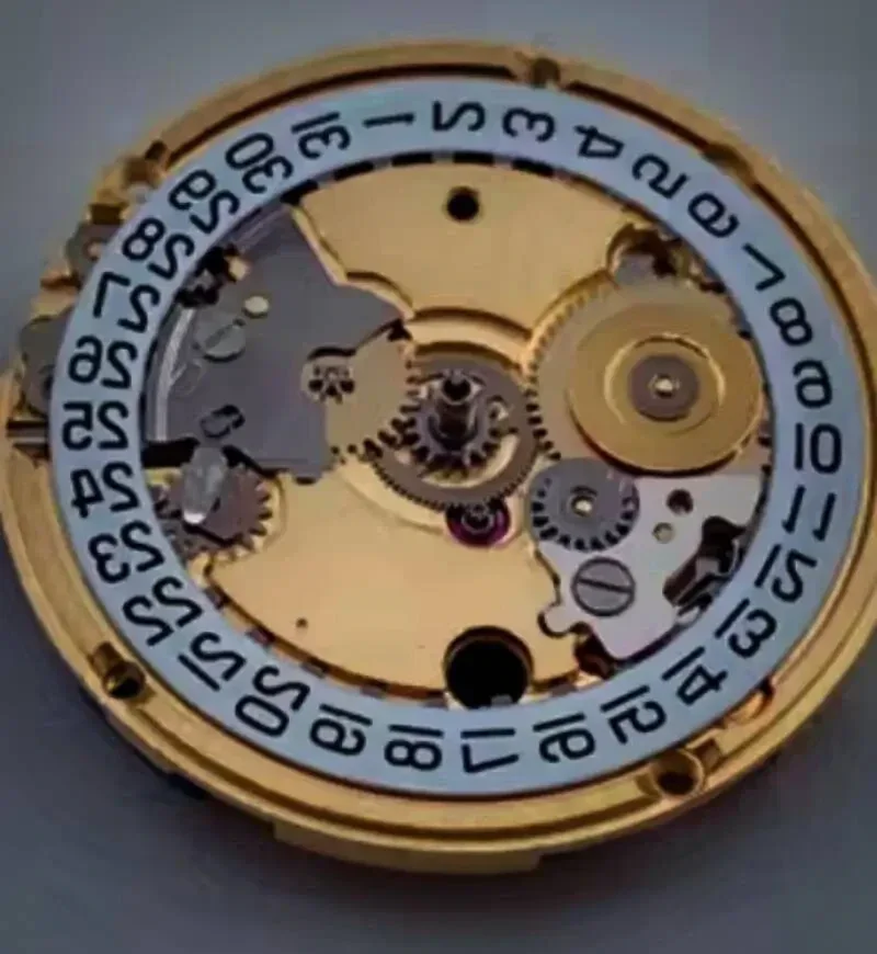 movimiento de cuarzo suizo