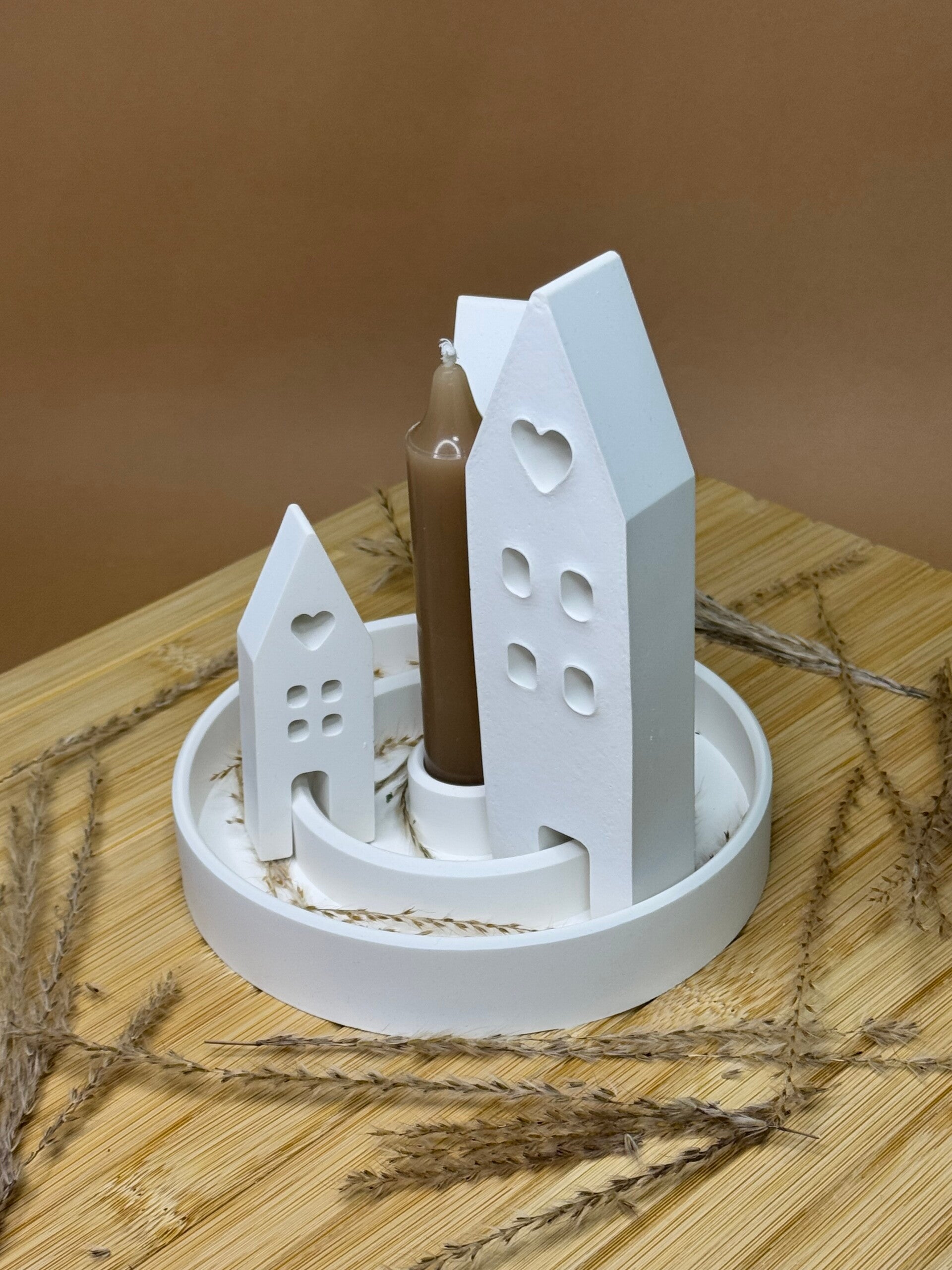 Handgemachte Keramik-Deko mit Häuschen – stilvoll & einzigartig