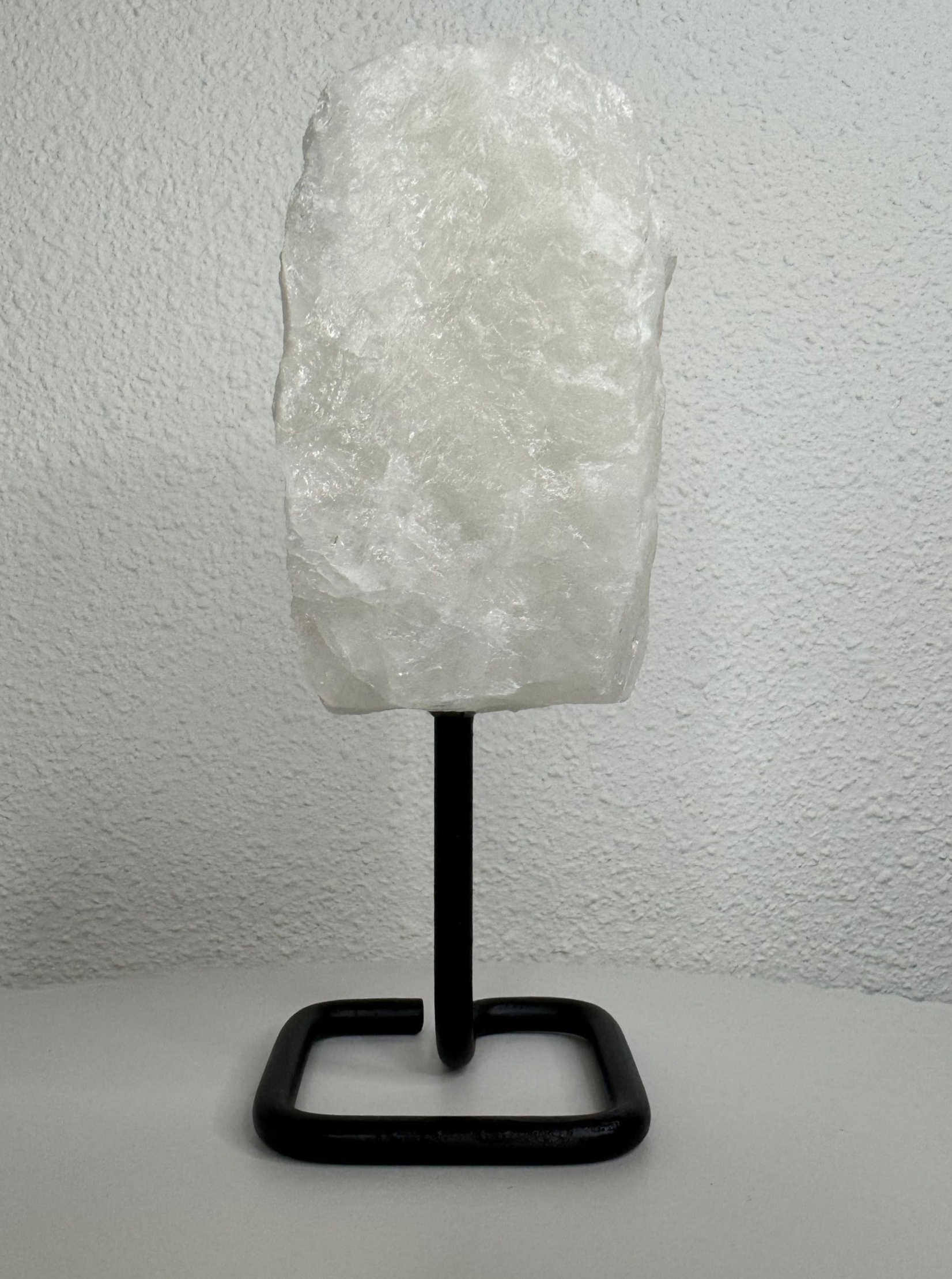 Bergkristal op standaard