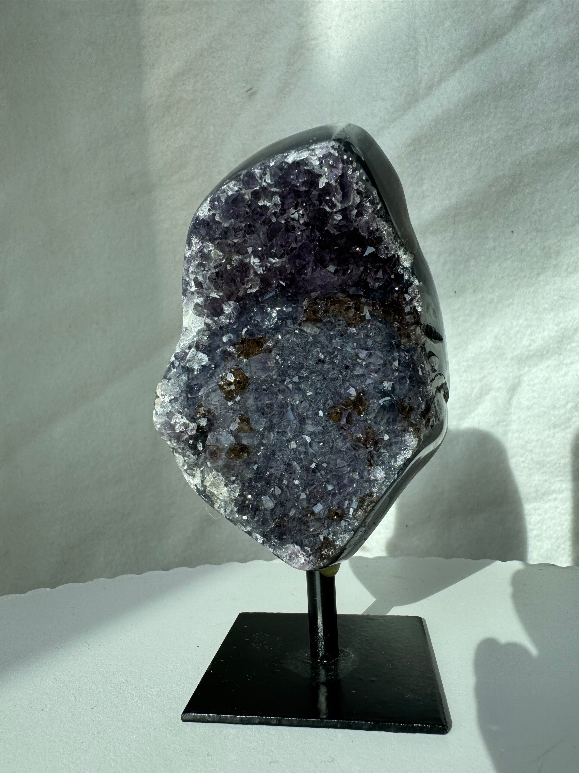 Amethist op standaard