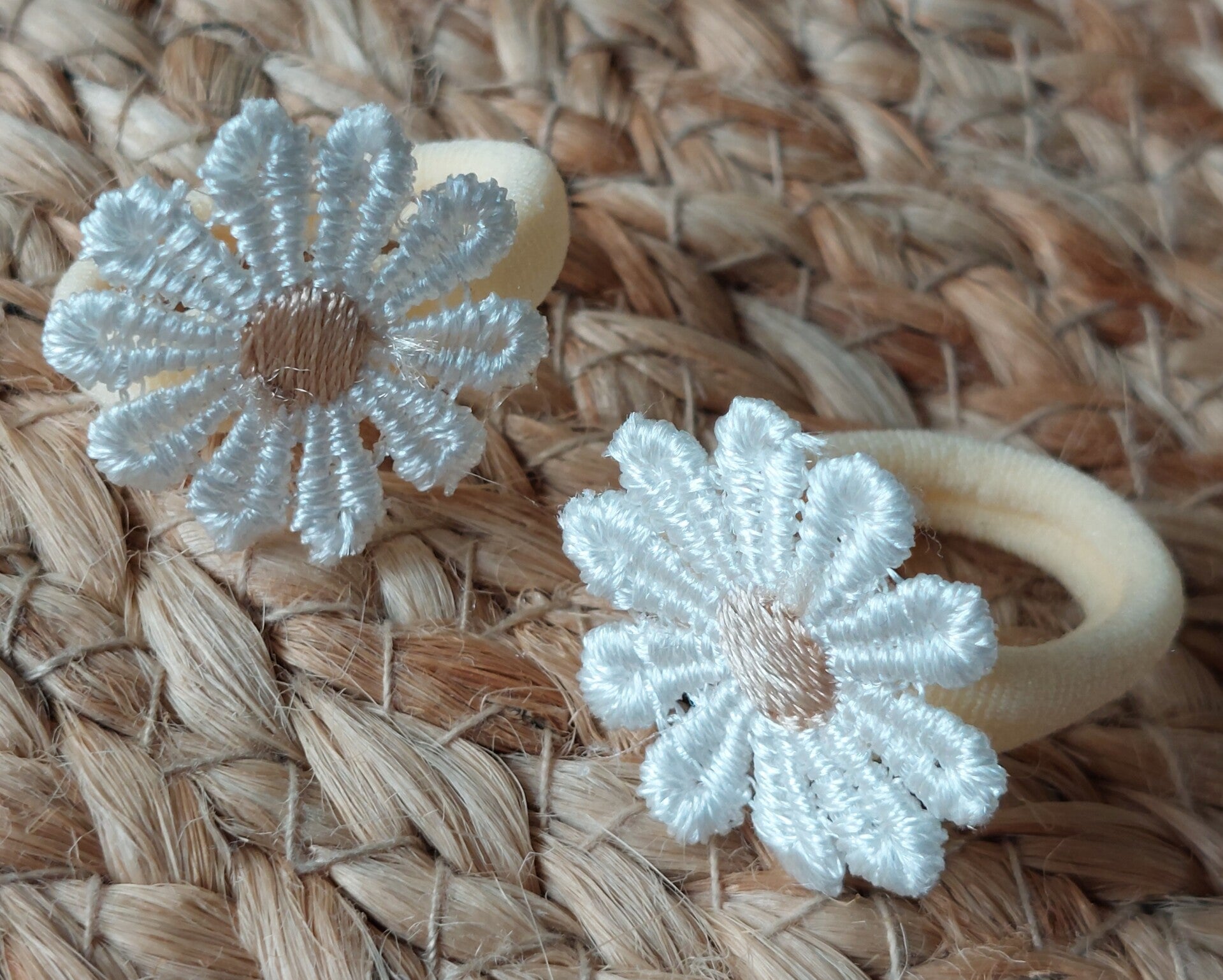 Haar elastiekjes bloem