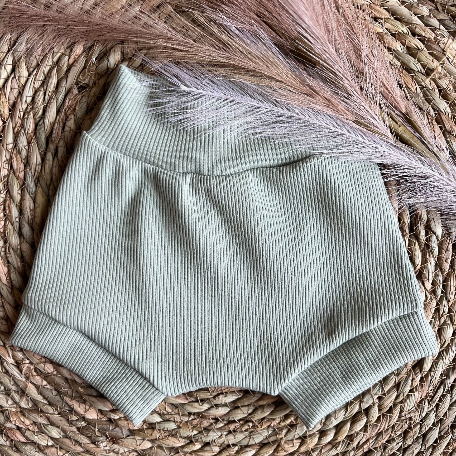 Shortie rib dusty green