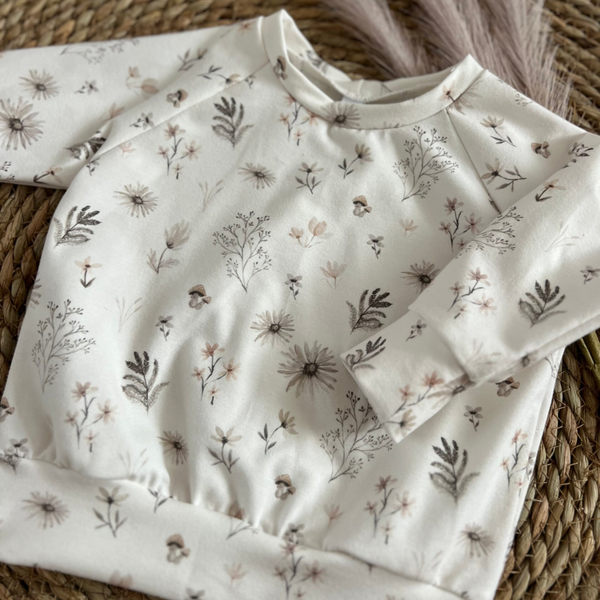 Sweater Autumn flower