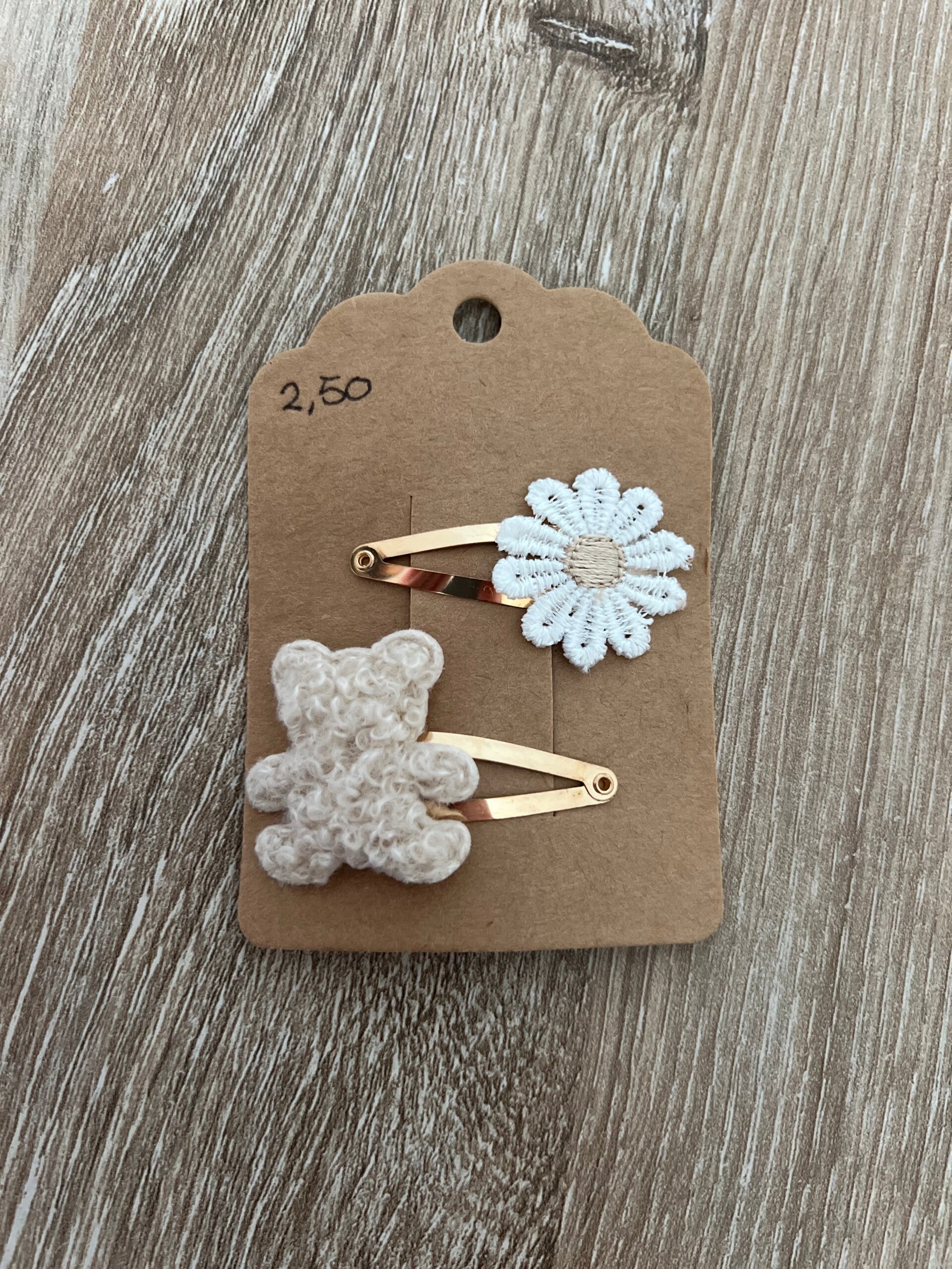 3cm goud beertje bloem