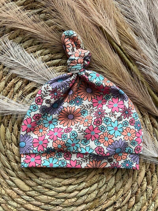 Newbornmutsje bloemen