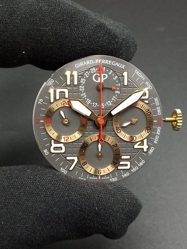Movimento Girard Perregaux (Laureato EVO3 ) Cal.33C0.A0 Cronografo  Manufacture
