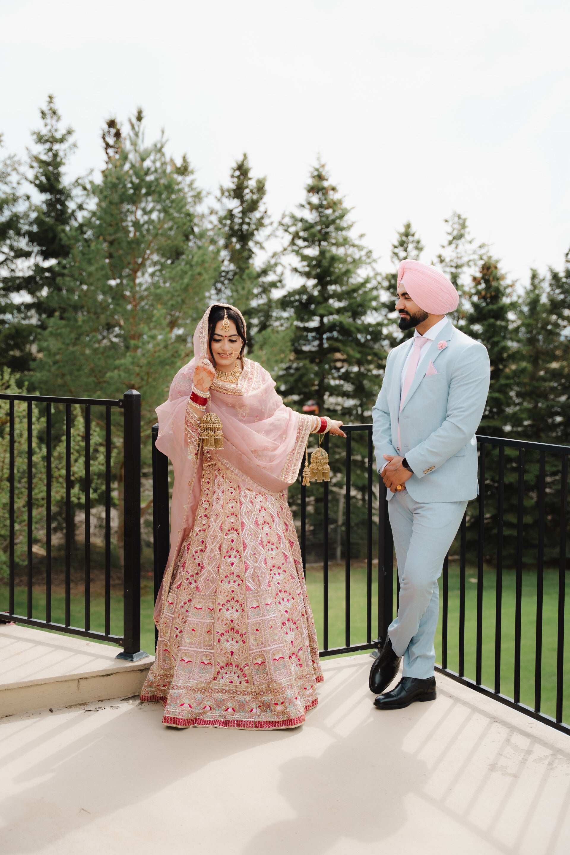 twelveweddingz-10-standard-n75o2h.jpg
