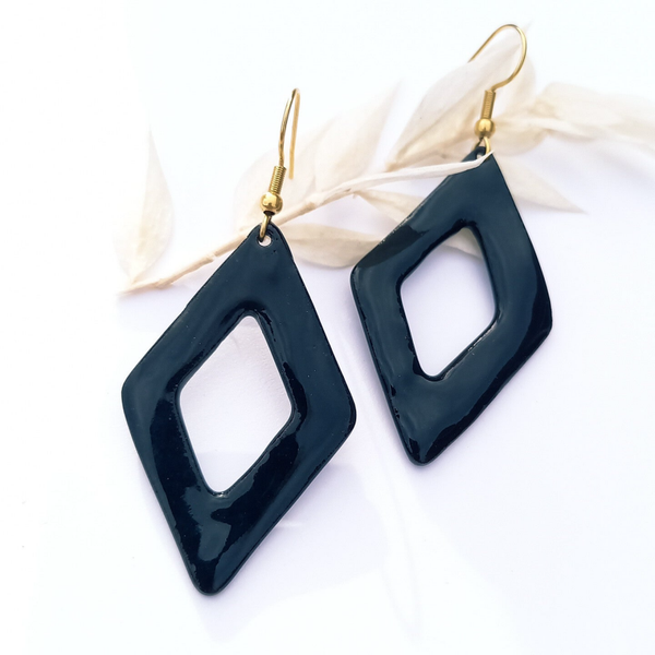 Zwart porselein driehoek - RVS goud