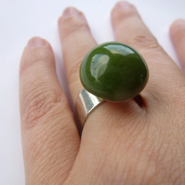 Groene porseleinen bol ring - verstelbaar