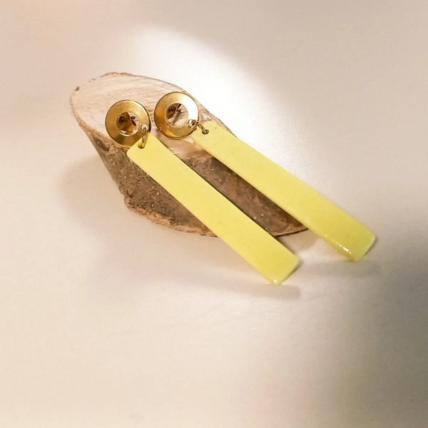 Geel porselein - RVS goud