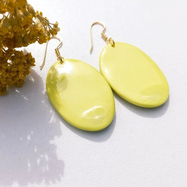 Geel porselein - RVS goud