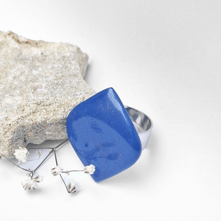 Donker indigo blauwe ruitvormige verstelbare ring