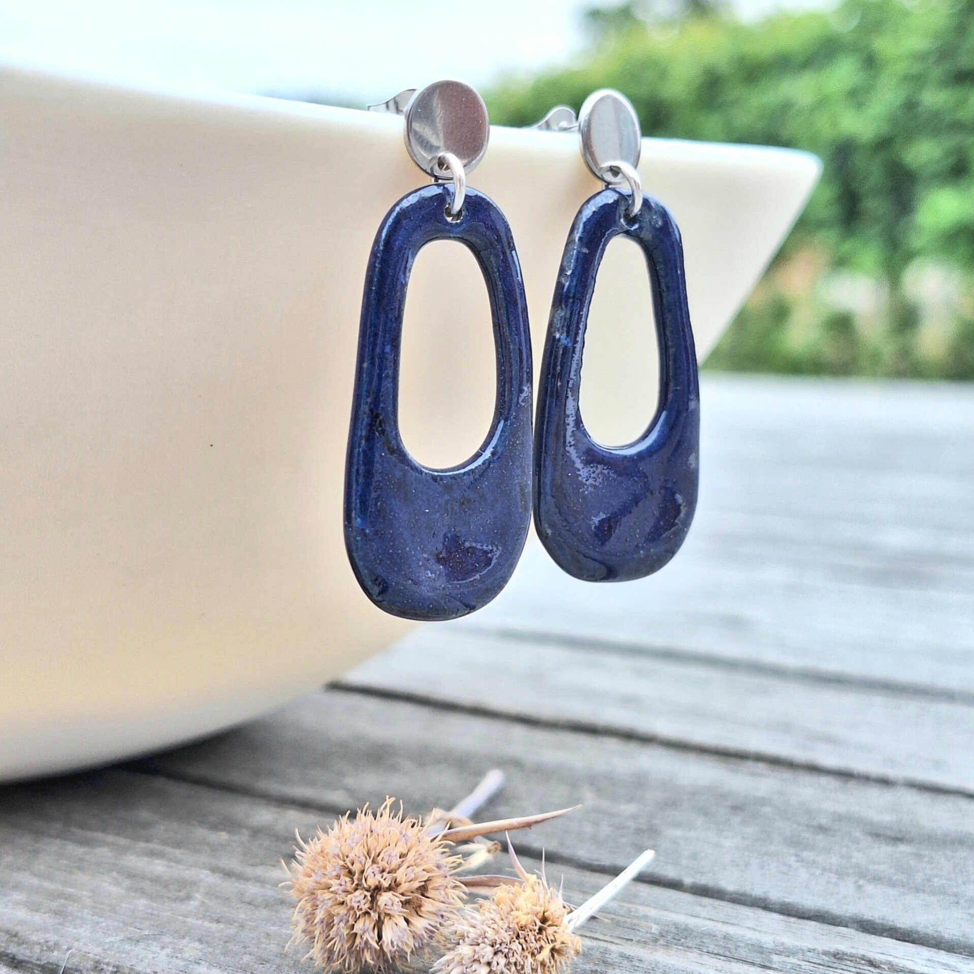 Blauw porseleinparel - RVS zilver oorsteker