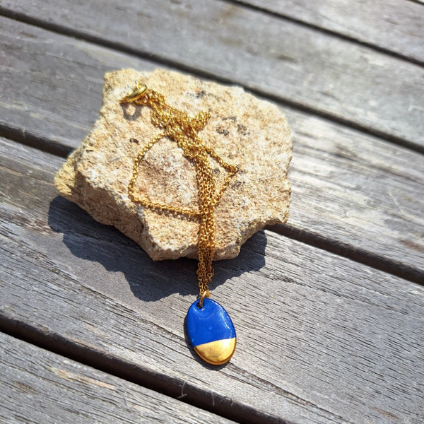 Kobalt blauwe porceleinparel - Goud (stainless steel)