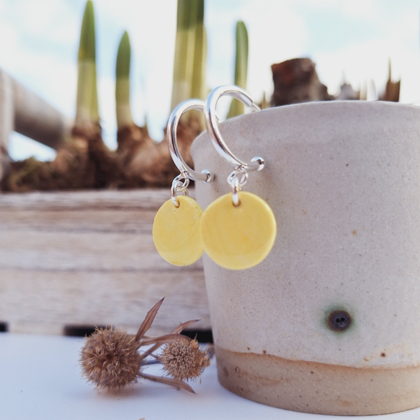 Geel aan open zilveren (AG925) creool