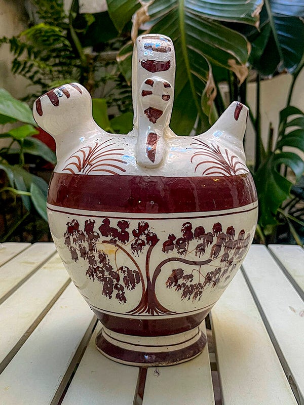 Botijo marron y Blanco