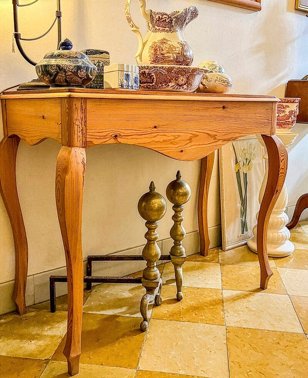 Consola pino