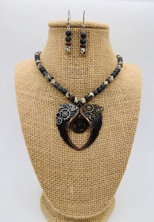 SteamPunk Heart/Winged Pendant Necklace w/Matching Earrings