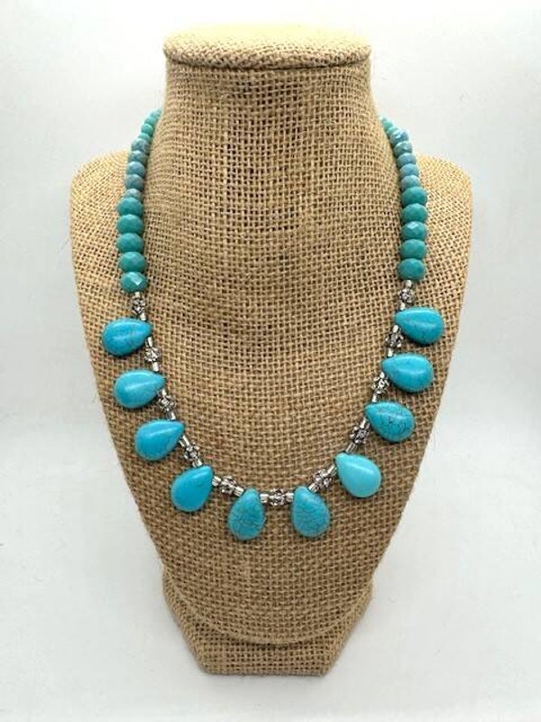 Teardrop Howlite Necklace