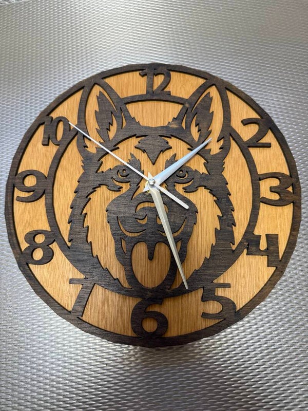 Wandklok Hout Herdershond Stil Uurwerk 28cm